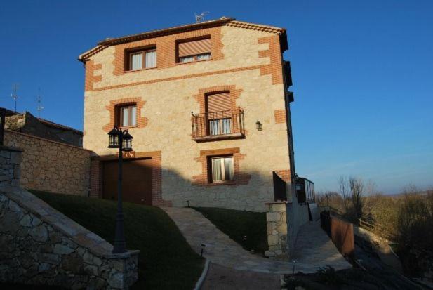 Casa Rural El Pilon Torre Val De San Pedro Exterior photo
